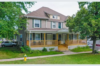 238 N Oakland Avenue, Green Bay, WI 54303 - Photo 1
