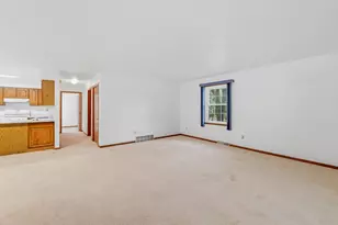 1805 Orchard Ln, Oshkosh, WI 54902 - Photo 15