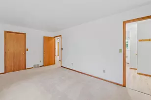1805 Orchard Ln, Oshkosh, WI 54902 - Photo 21