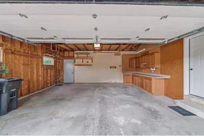 1805 Orchard Lane, Oshkosh, WI 54902 - Photo 11