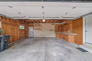 1805 Orchard Ln, Oshkosh, WI 54902 - Photo 11