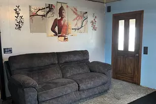 1033 Jefferson St, Oshkosh, WI 54901 - Photo 9