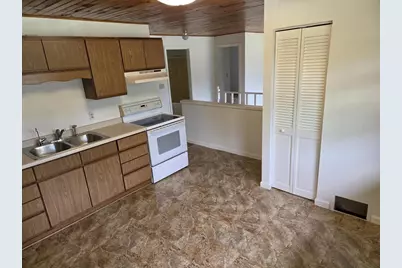 420 W Division Street, Wautoma, WI 54982 - Photo 3