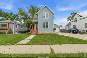 353 E 2nd St, Fond du Lac, WI 54935 - Photo 1
