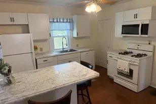 1843 Hubbard St, Oshkosh, WI 54902 - Photo 3