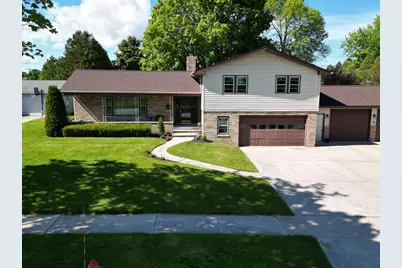 715 Lincoln Street, Kewaunee, WI 54216 - Photo 1