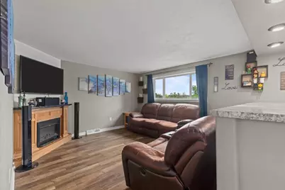 150 Kope Avenue, Oshkosh, WI 54901 - Photo 5