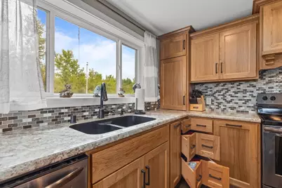 150 Kope Avenue, Oshkosh, WI 54901 - Photo 17