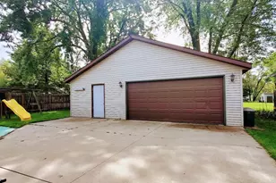97 8th St, Clintonville, WI 54929 - Photo 3