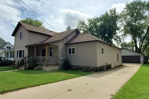 97 8th St, Clintonville, WI 54929 - Photo 37