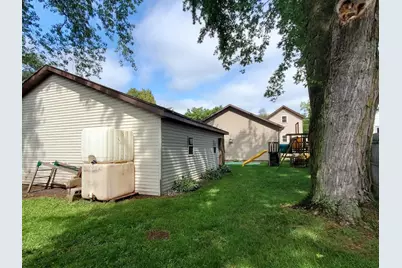97 8th Street, Clintonville, WI 54929 - Photo 45