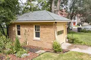 510 Jefferson St, Waupaca, WI 54981 - Photo 5