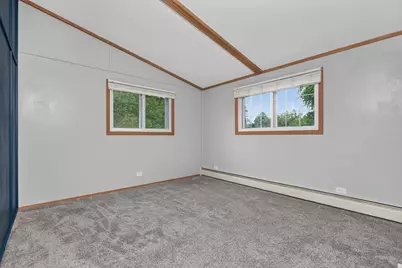 1135 Windsor Street, Oshkosh, WI 54902 - Photo 13