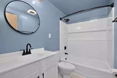 1135 Windsor Street, Oshkosh, WI 54902 - Photo 19