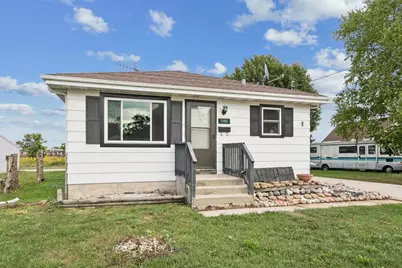 1311 S 31st Street, Manitowoc, WI 54220 - Photo 1