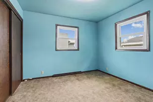 1311 S 31st St, Manitowoc, WI 54220 - Photo 9