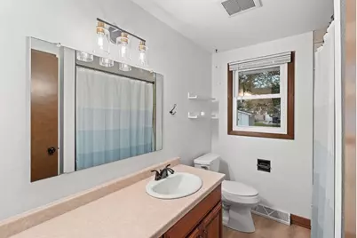 134 Minor Court, Green Bay, WI 54303 - Photo 7