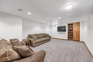 2274 Cathedral Forest Dr, Suamico, WI 54313 - Photo 31