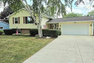 540 Somerset Dr, Green Bay, WI 54301 - Photo 47