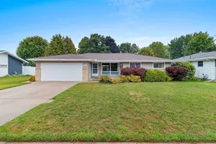 2336 44th St, Two Rivers, WI 54241 - Photo 45