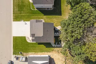 2200 Softwind Rd, Neenah, WI 54956 - Photo 49