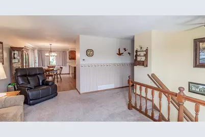 1903 Lawrence Street, New London, WI 54961 - Photo 5