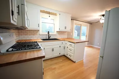 2515 Lance Street, Green Bay, WI 54313 - Photo 9