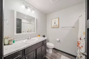 1541 Liberty Ave, Neenah, WI 54956 - Photo 21