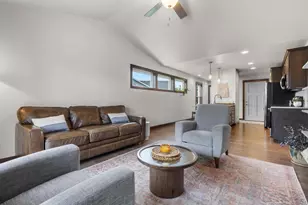 4842 N Marlo Wy, Appleton, WI 54913 - Photo 9