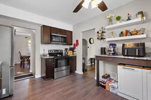 1028 Mayer St, Menasha, WI 54952 - Photo 5