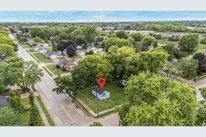 2303 N Main Street, Oshkosh, WI 54901 - Photo 25