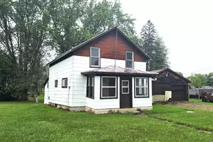 528 W Main St, Lena, WI 54139 - Photo 23