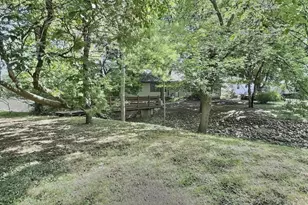 2573 Oregon St, Oshkosh, WI 54902 - Photo 19