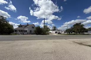 S819 Menominee St, Stephenson, MI 49887 - Photo 5