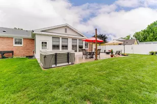 1433 Hazel St, Oshkosh, WI 54901 - Photo 37