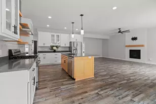 W6018 Ryford St, Menasha, WI 54952 - Photo 15