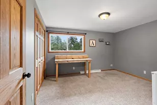 1854 Fairview St, Oshkosh, WI 54901 - Photo 25