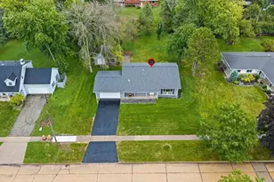 1854 Fairview St, Oshkosh, WI 54901 - Photo 57
