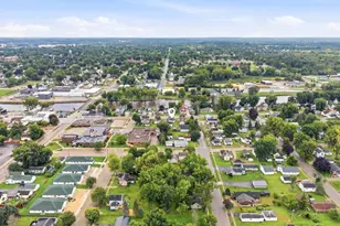 709 W North Water St, New London, WI 54961 - Photo 25