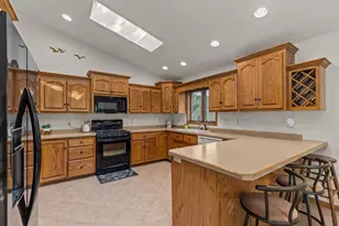 8443 O Connells Resort Rd, Winnebago, WI 54986 - Photo 11
