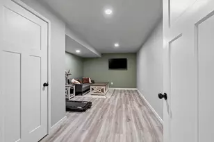 2066 Fescue Way, Suamico, WI 54313 - Photo 23