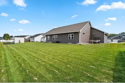 2066 Fescue Way, Suamico, WI 54313 - Photo 29