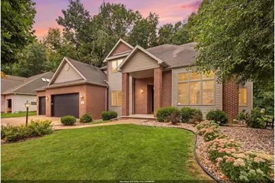 59 Brentwood Lane, Appleton, WI 54915 - Photo 1