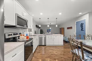 2115 N Birchwood Ave, Appleton, WI 54914 - Photo 17