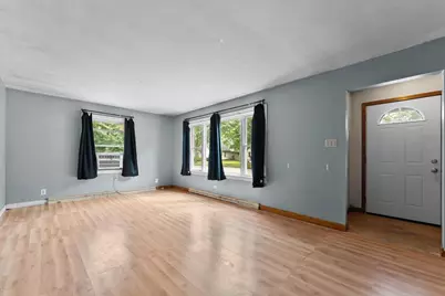 1917 Farlin Avenue, Green Bay, WI 54302 - Photo 3