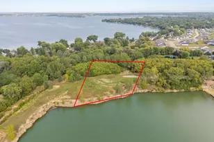 Leonard Point Rd, Oshkosh, WI 54904 - Photo 1