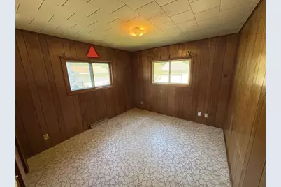 38 18th Street, Clintonville, WI 54929 - Photo 11