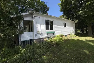 38 18th St, Clintonville, WI 54929 - Photo 15