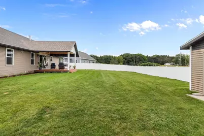1756 Red Oak Street, Green Bay, WI 54313 - Photo 27