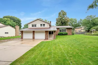 158 Winchester Way, Green Bay, WI 54302 - Photo 43